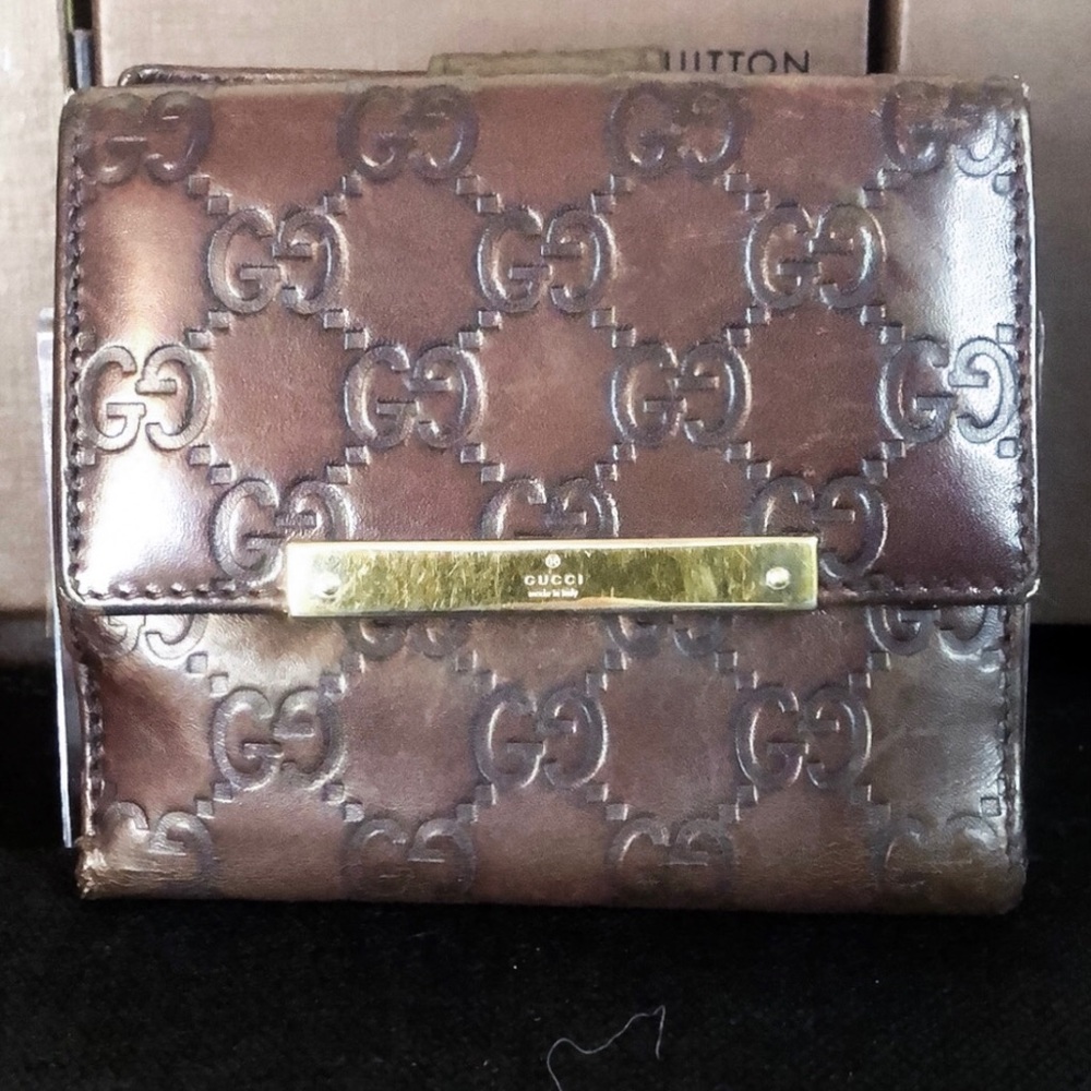 GUCCI Guccissima GG Brown Lambskin Bifold Wallet With Billfold & Coin Section